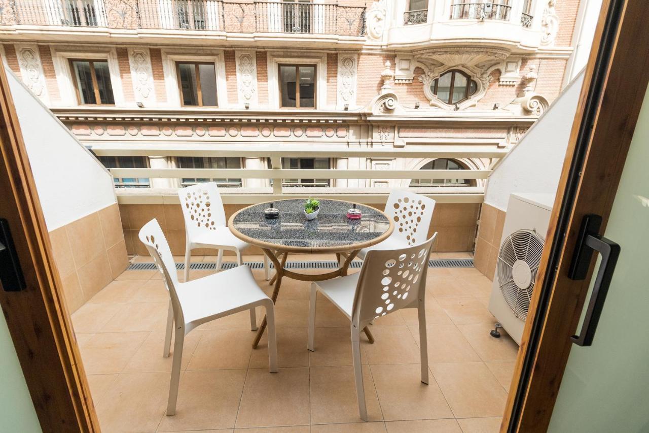 Loft Con Terraza Centro Valencia Apartment Exterior foto